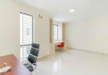 4 Bedroom Twin Villa For Rent -  Borey Peng Huoth The Star Diamond, Chak Angre Kraom, Phnom Penh thumbnail