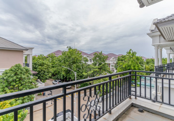 4 Bedroom Twin Villa For Rent -  Borey Peng Huoth The Star Diamond, Chak Angre Kraom, Phnom Penh thumbnail