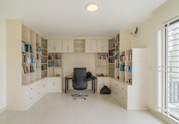 4 Bedroom Twin Villa For Rent -  Borey Peng Huoth The Star Diamond, Chak Angre Kraom, Phnom Penh thumbnail