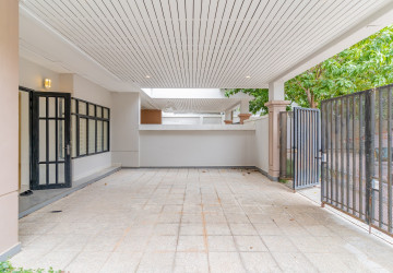 4 Bedroom Twin Villa For Rent -  Borey Peng Huoth The Star Diamond, Chak Angre Kraom, Phnom Penh thumbnail