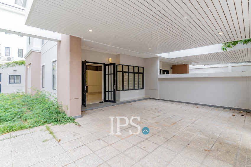 4 Bedroom Twin Villa For Rent -  Borey Peng Huoth The Star Diamond, Chak Angre Kraom, Phnom Penh