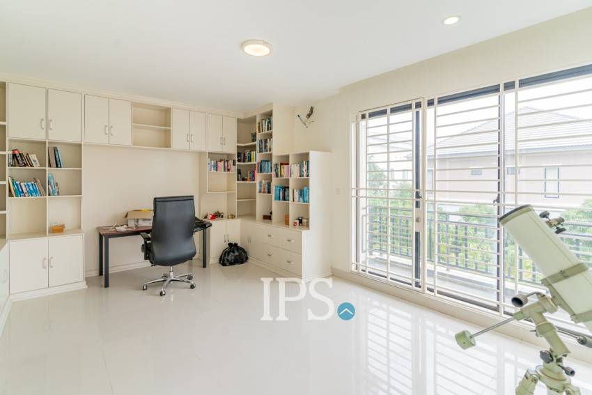 4 Bedroom Twin Villa For Rent -  Borey Peng Huoth The Star Diamond, Chak Angre Kraom, Phnom Penh
