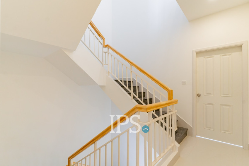 4 Bedroom Twin Villa For Rent -  Borey Peng Huoth The Star Diamond, Chak Angre Kraom, Phnom Penh