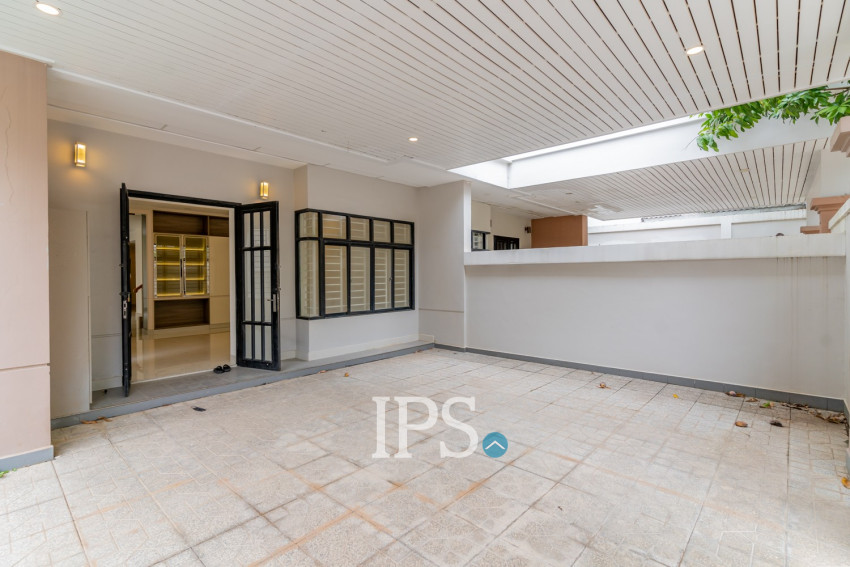 4 Bedroom Twin Villa For Rent -  Borey Peng Huoth The Star Diamond, Chak Angre Kraom, Phnom Penh