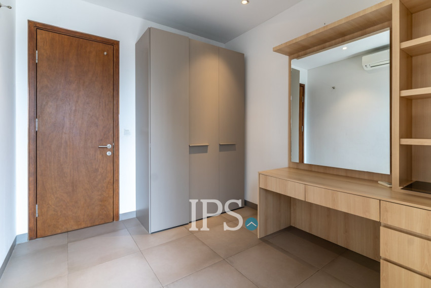 2 Bedroom Condo For Sale - Embassy Central, BKK1, Phnom Penh