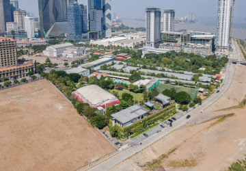 188 Sqm  Retail Space For Rent - Tonle Bassac, Phnom Penh thumbnail