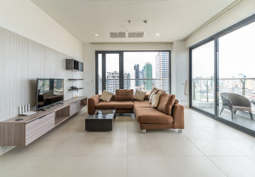 2 Bedroom Condo For Rent - Boeung Raing, Phnom Penh thumbnail