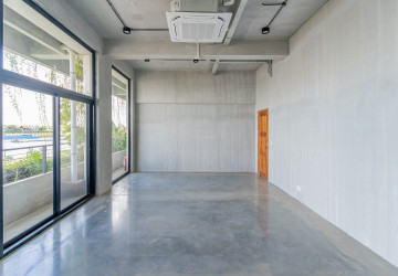 37.5 Sqm Office Space For Rent - Tonle Bassac, Phnom Penh thumbnail