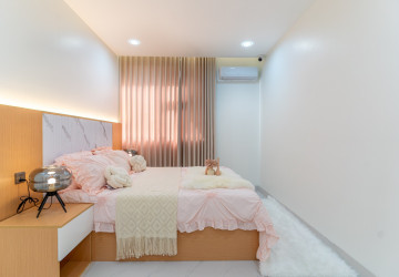 Kingston Royale Condominium - Near Russian Market, Boeung Tompun, Phnom Penh thumbnail