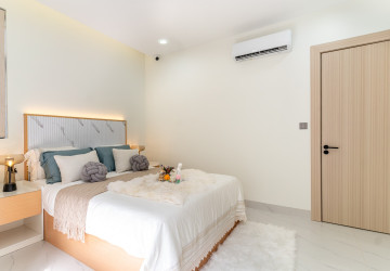 Kingston Royale Condominium - Near Russian Market, Boeung Tompun, Phnom Penh thumbnail