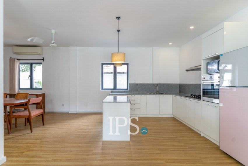 Duplex Renovated 5 Bedroom Apartment For Rent - Tonle Bassac, Phnom Penh