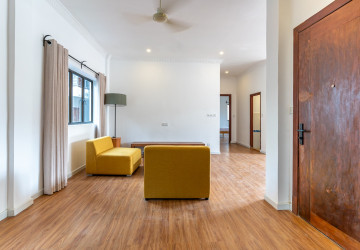Duplex Renovated 5 Bedroom Apartment For Rent - Tonle Bassac, Phnom Penh thumbnail