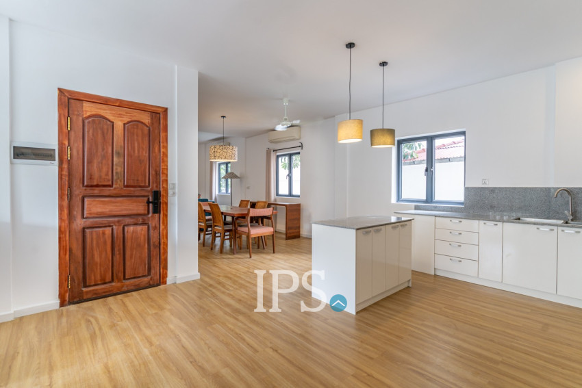 Duplex Renovated 5 Bedroom Apartment For Rent - Tonle Bassac, Phnom Penh