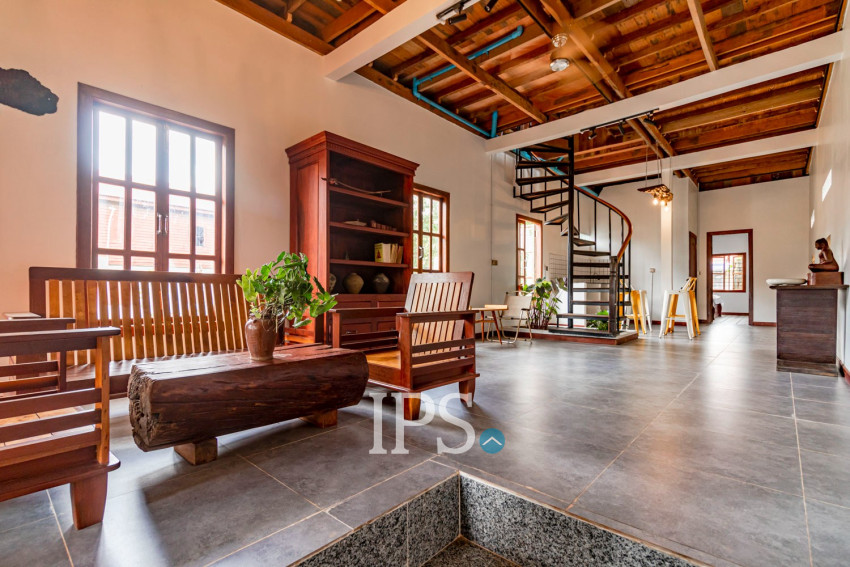 3 Bedroom Wooden Villa For Rent - Chreav, Siem Reap