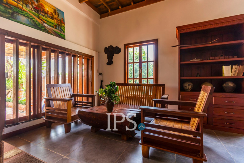 3 Bedroom Wooden Villa For Rent - Chreav, Siem Reap