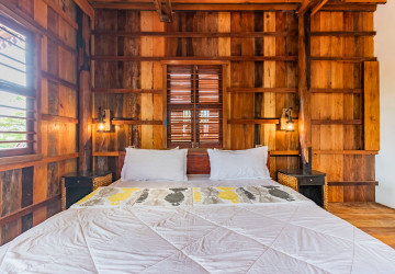 3 Bedroom Wooden Villa For Rent - Chreav, Siem Reap thumbnail