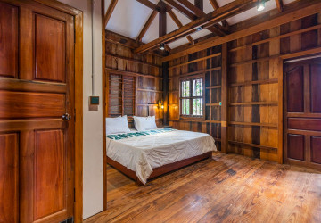 3 Bedroom Wooden Villa For Rent - Chreav, Siem Reap thumbnail