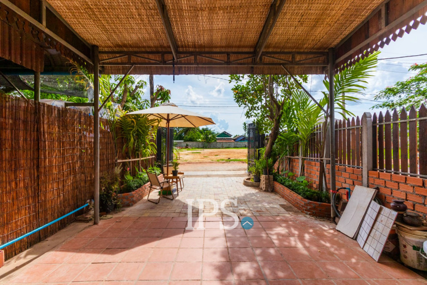 3 Bedroom Wooden Villa For Rent - Chreav, Siem Reap