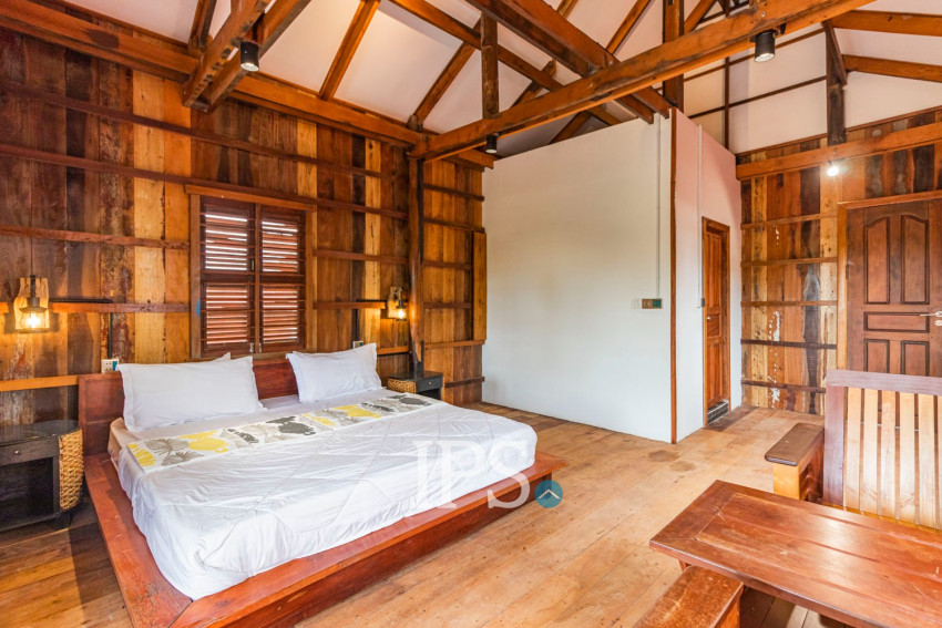 3 Bedroom Wooden Villa For Rent - Chreav, Siem Reap