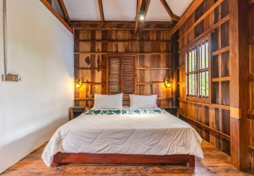 3 Bedroom Wooden Villa For Rent - Chreav, Siem Reap thumbnail