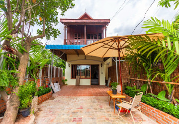 3 Bedroom Wooden Villa For Rent - Chreav, Siem Reap thumbnail