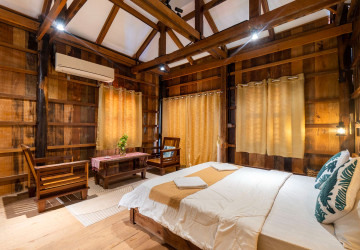 3 Bedroom Wooden Villa For Rent - Chreav, Siem Reap thumbnail