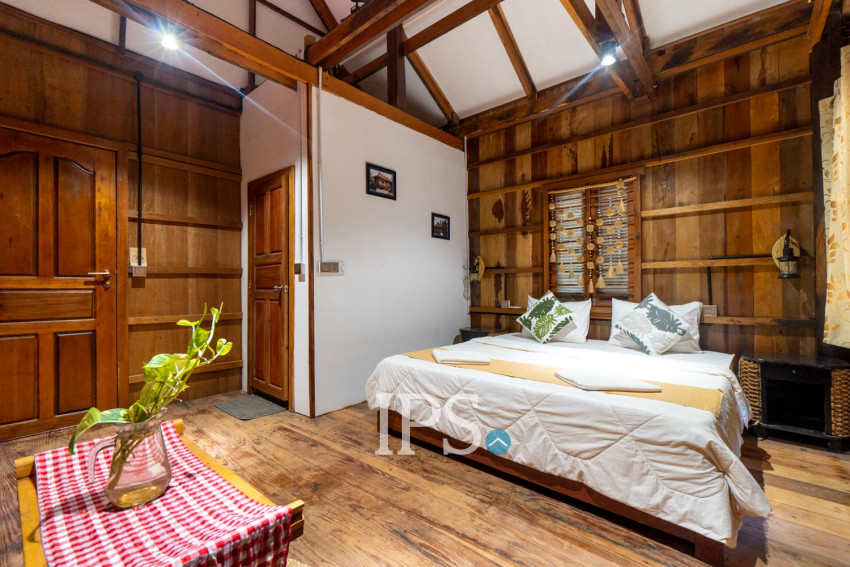 3 Bedroom Wooden Villa For Rent - Chreav, Siem Reap