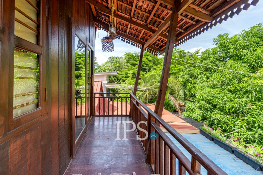 3 Bedroom Wooden Villa For Rent - Chreav, Siem Reap