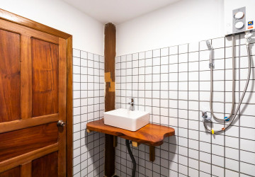 3 Bedroom Wooden Villa For Sale - Chreav, Siem Reap thumbnail