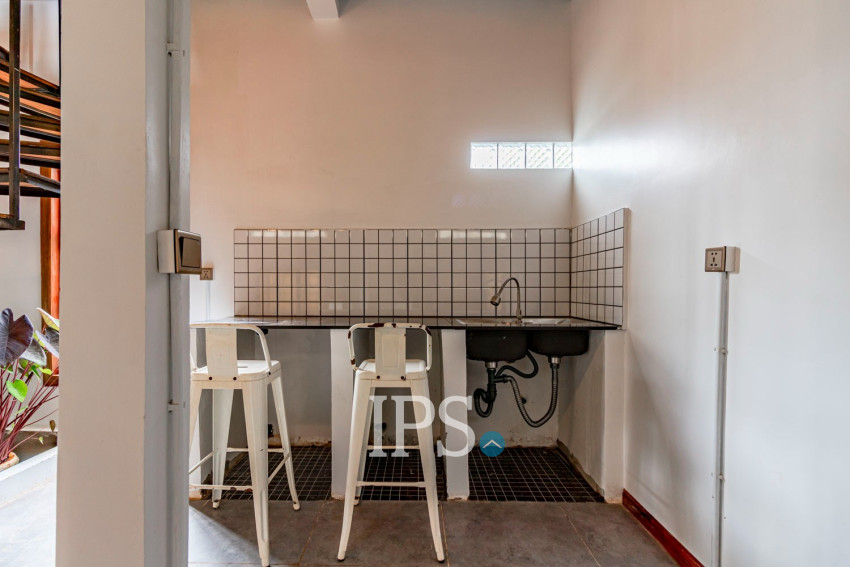 3 Bedroom Wooden Villa For Sale - Chreav, Siem Reap