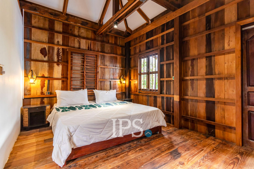 3 Bedroom Wooden Villa For Sale - Chreav, Siem Reap