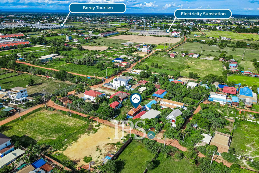 3 Bedroom Wooden Villa For Sale - Chreav, Siem Reap