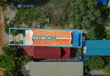 3 Bedroom Wooden Villa For Sale - Chreav, Siem Reap thumbnail