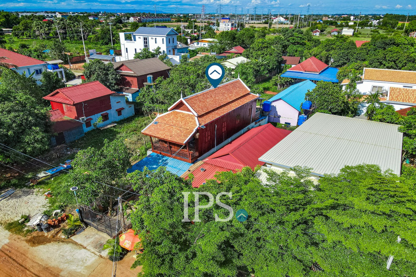 3 Bedroom Wooden Villa For Sale - Chreav, Siem Reap