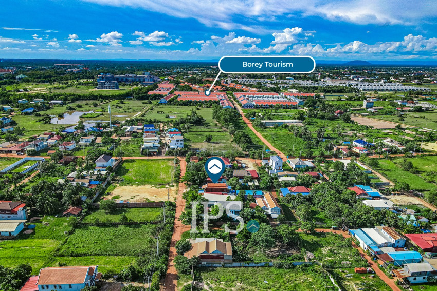 3 Bedroom Wooden Villa For Sale - Chreav, Siem Reap