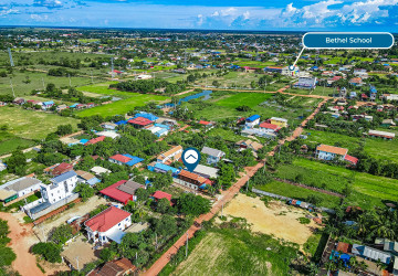 3 Bedroom Wooden Villa For Sale - Chreav, Siem Reap thumbnail