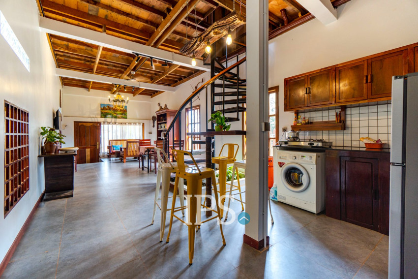 3 Bedroom Wooden Villa For Sale - Chreav, Siem Reap