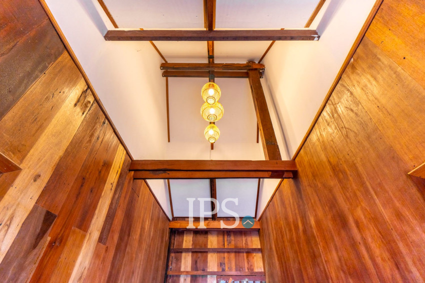 3 Bedroom Wooden Villa For Sale - Chreav, Siem Reap