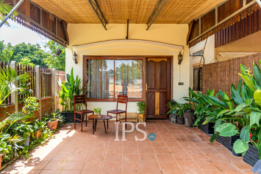 3 Bedroom Wooden Villa For Sale - Chreav, Siem Reap