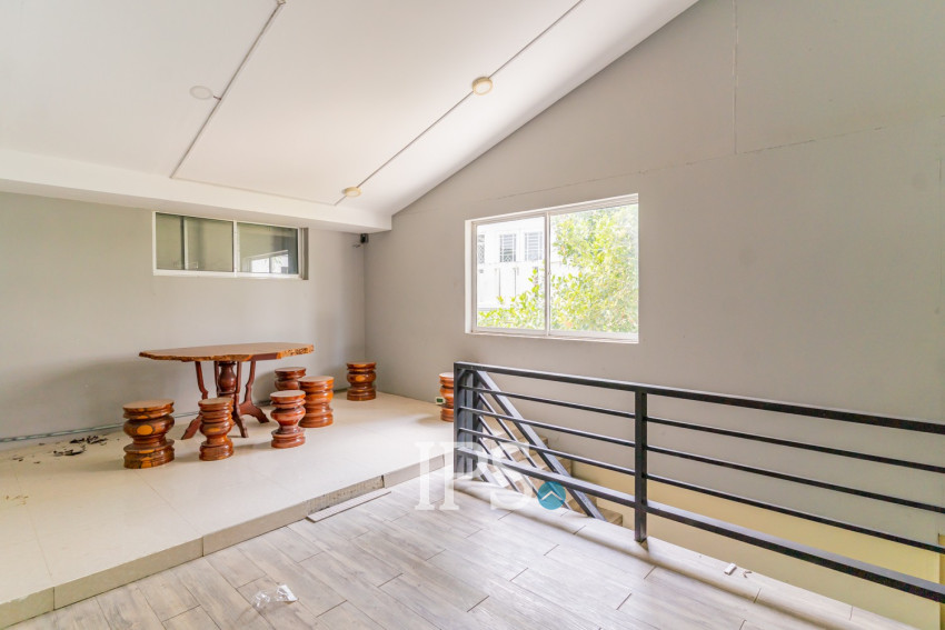 1,200 Sqm Warehouse For Rent - Toul Sangke 1, Phnom Penh