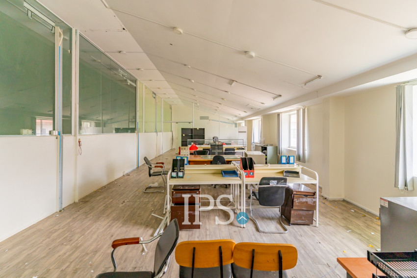 1,200 Sqm Warehouse For Rent - Toul Sangke 1, Phnom Penh