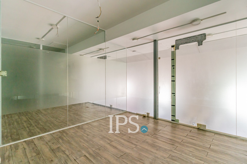 1,200 Sqm Warehouse For Rent - Toul Sangke 1, Phnom Penh