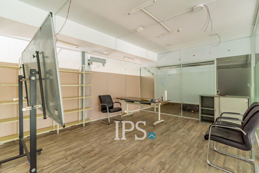 1,200 Sqm Warehouse For Rent - Toul Sangke 1, Phnom Penh