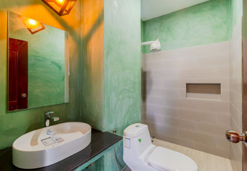 4 Bedroom House For Rent - Sala Kamreuk, Siem Reap thumbnail