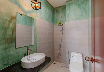4 Bedroom House For Rent - Sala Kamreuk, Siem Reap thumbnail
