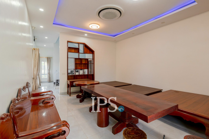 4 Bedroom House For Rent - Sala Kamreuk, Siem Reap