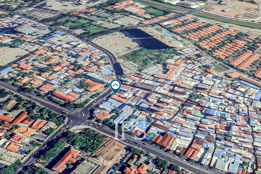 Shophouse For Sale - Tonle Bassac, Phnom Penh
