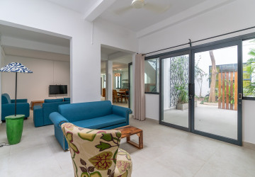 Duplex 5 Bedroom Renovated Apartment For Rent - Tonle Bassac, Phnom Penh thumbnail