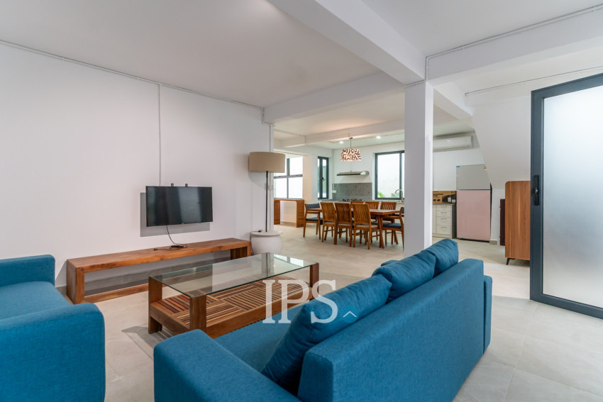 Duplex 5 Bedroom Renovated Apartment For Rent - Tonle Bassac, Phnom Penh