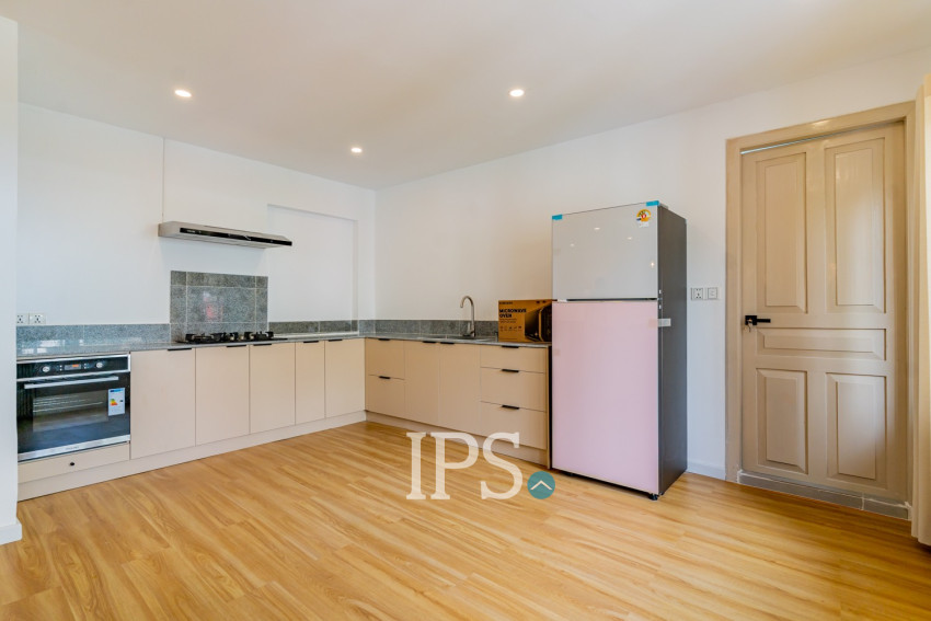 Renovated 3 Bedroom Apartment For Rent - Tonle Bassac, Phnom Penh